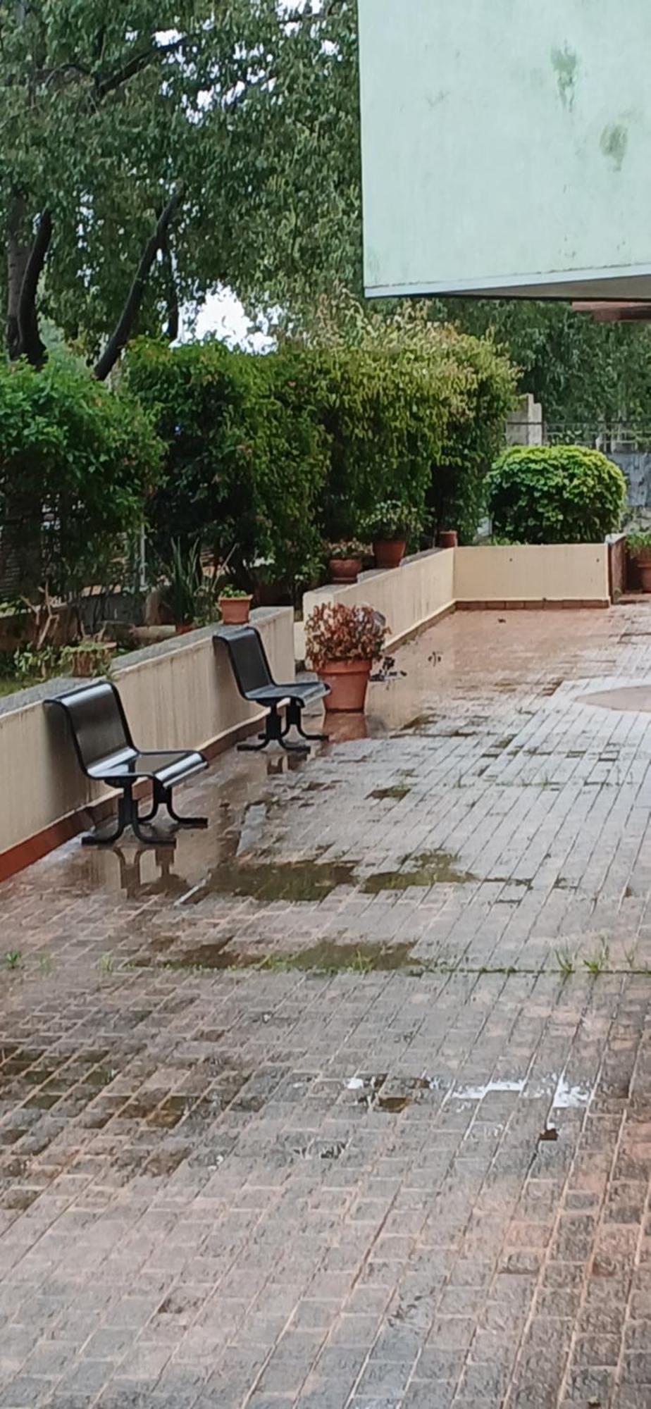 סביליה Larru Los Bermejales Residencia Universitaria מראה חיצוני תמונה