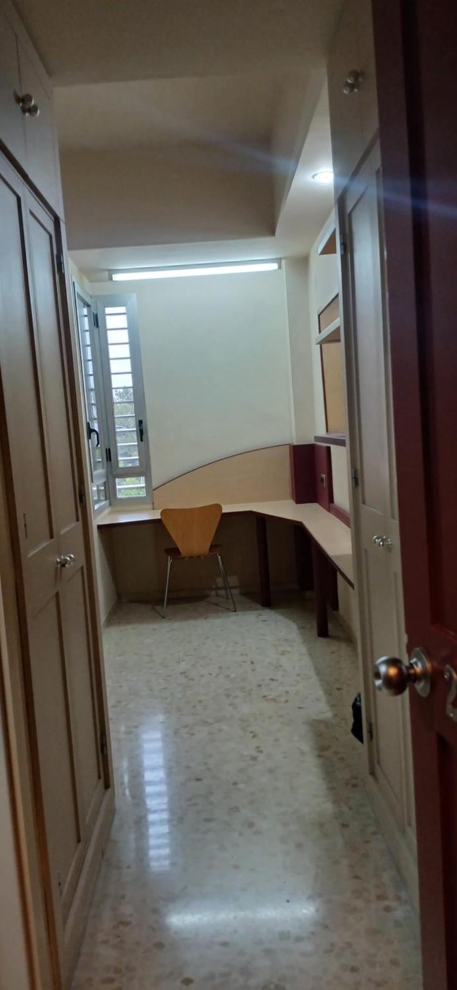 סביליה Larru Los Bermejales Residencia Universitaria מראה חיצוני תמונה