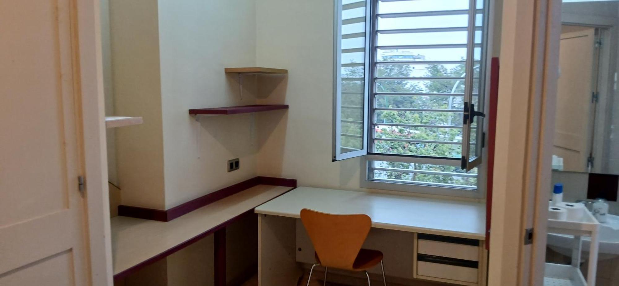 סביליה Larru Los Bermejales Residencia Universitaria מראה חיצוני תמונה